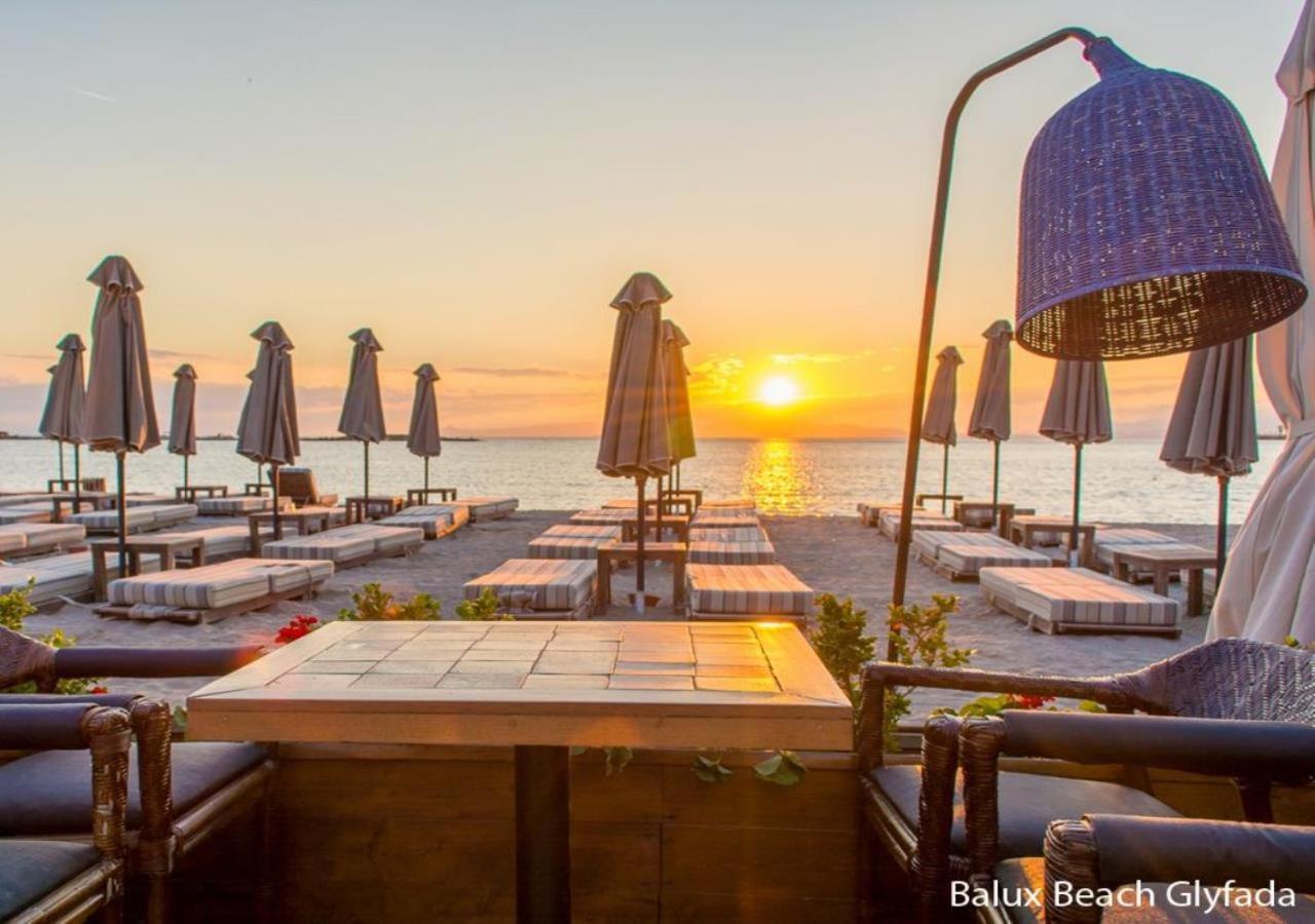 Glyfada Seabreeze Apartment Atenas Exterior foto