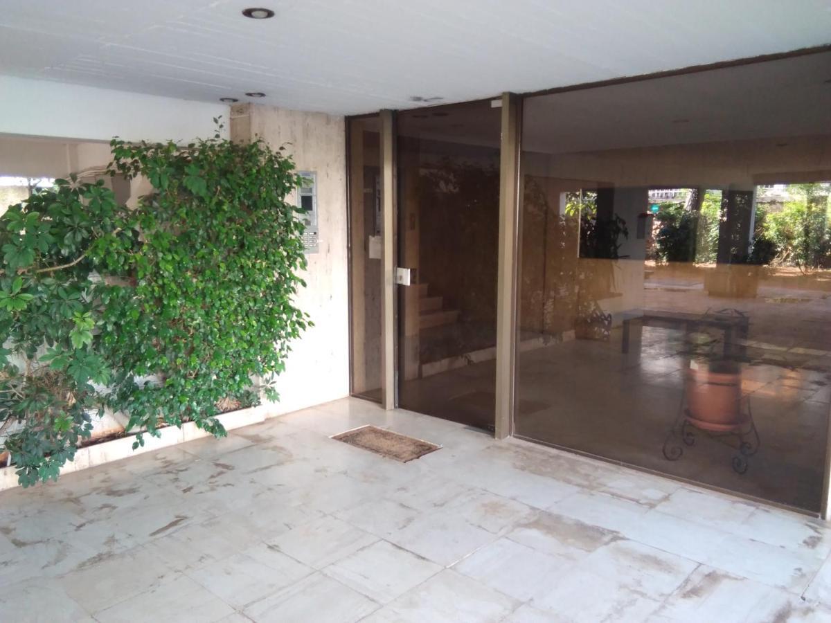Glyfada Seabreeze Apartment Atenas Exterior foto
