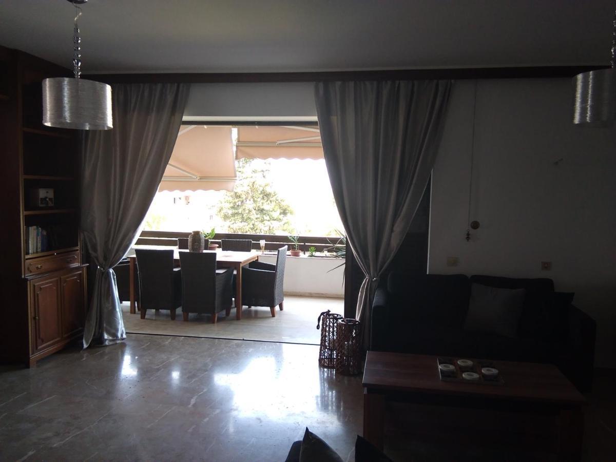 Glyfada Seabreeze Apartment Atenas Exterior foto