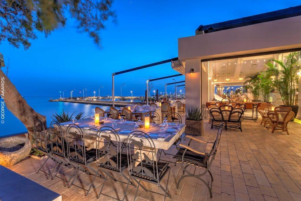 Glyfada Seabreeze Apartment Atenas Exterior foto